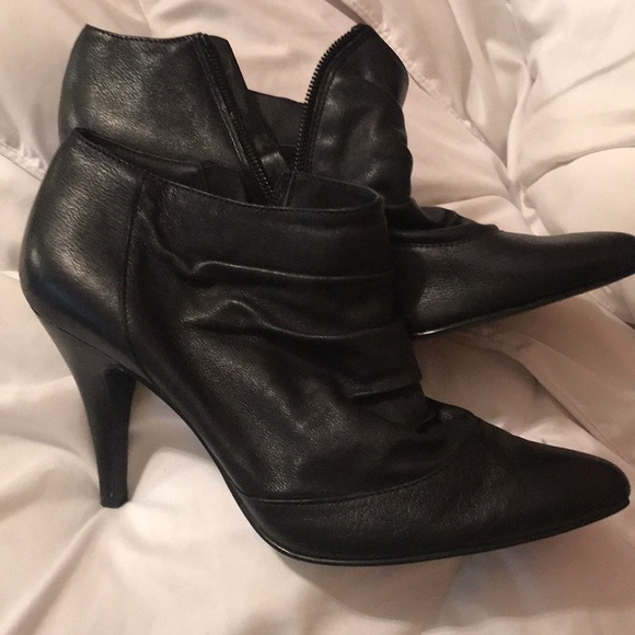 aldo kitten heel boots